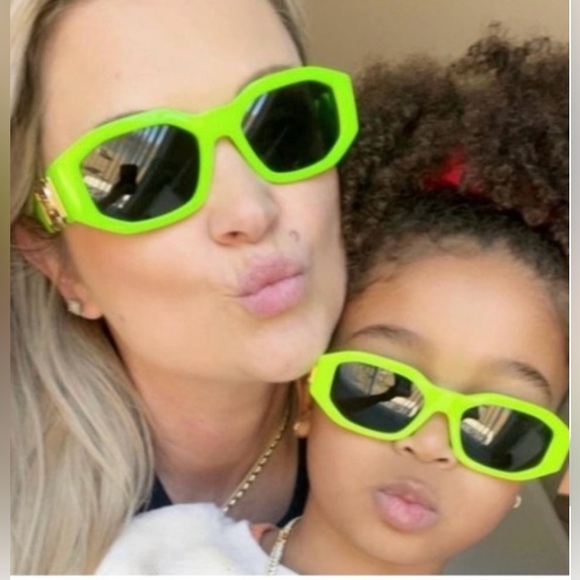 VERSACE CHILDREN BIGGIE MEDUSA SUNGLASSES MINI ME SUNNIES SAME QUALITY FUN